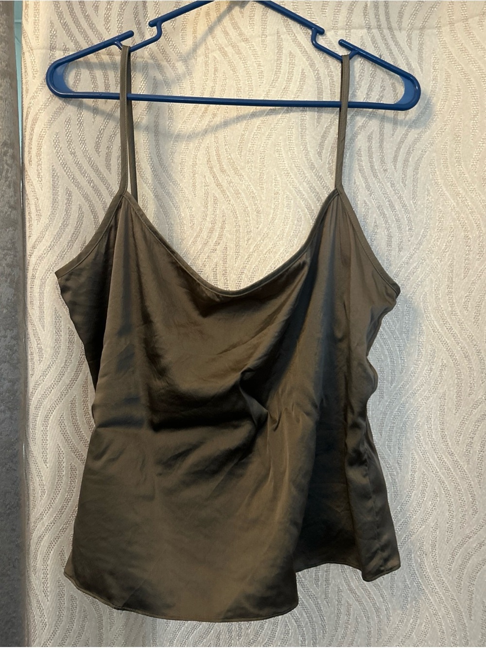 ST JOHN Women's Camisole Taupe 95% Silk 5% Spandex XL quiet Luxury Old Money